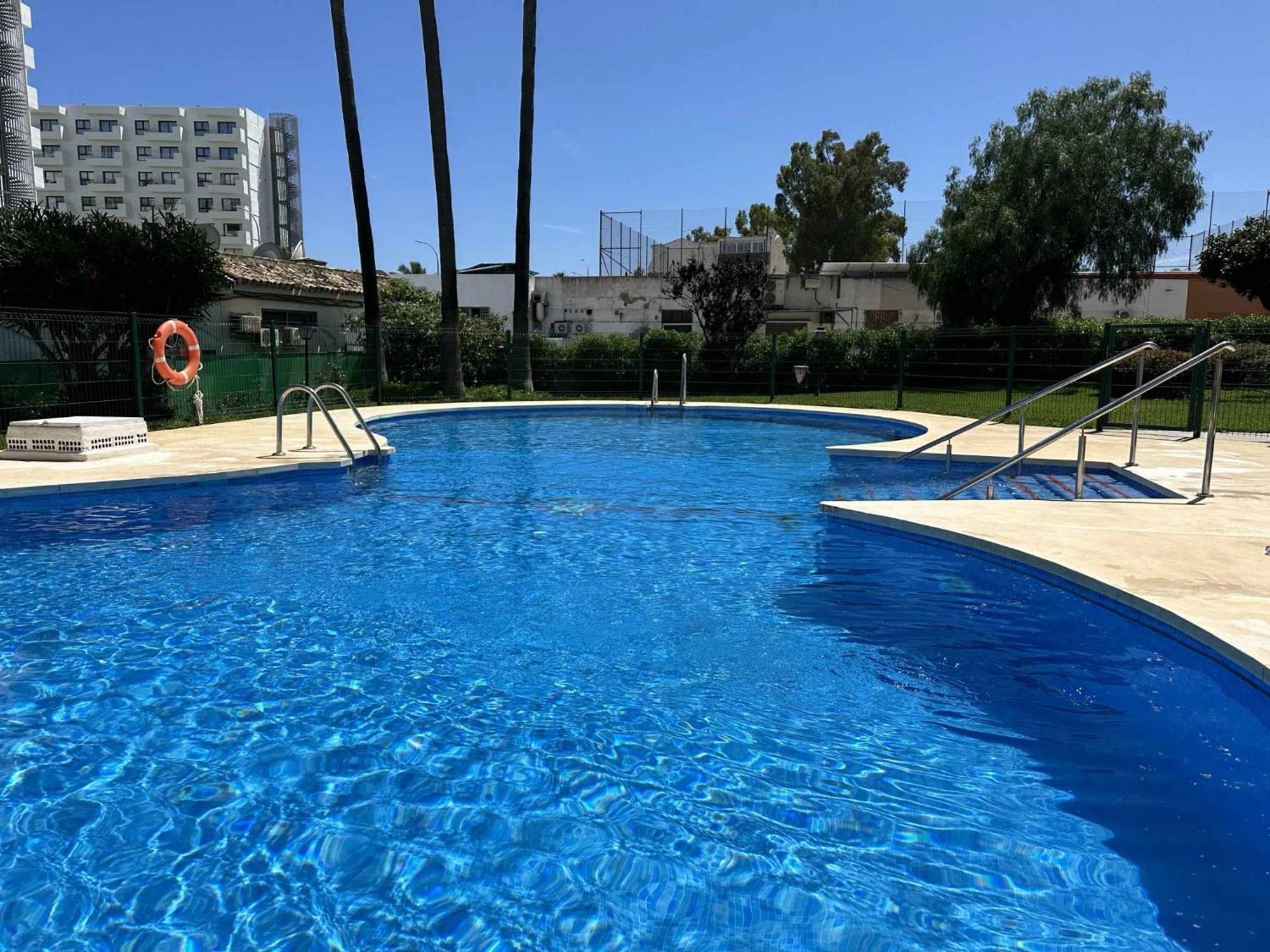 Apartamento La Carihuela A 2 Minutos De La Playa Τορρεμολίνος Εξωτερικό φωτογραφία